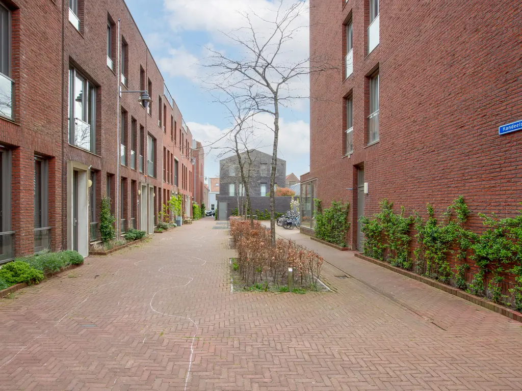 Kandeelstraat 27, GOUDA