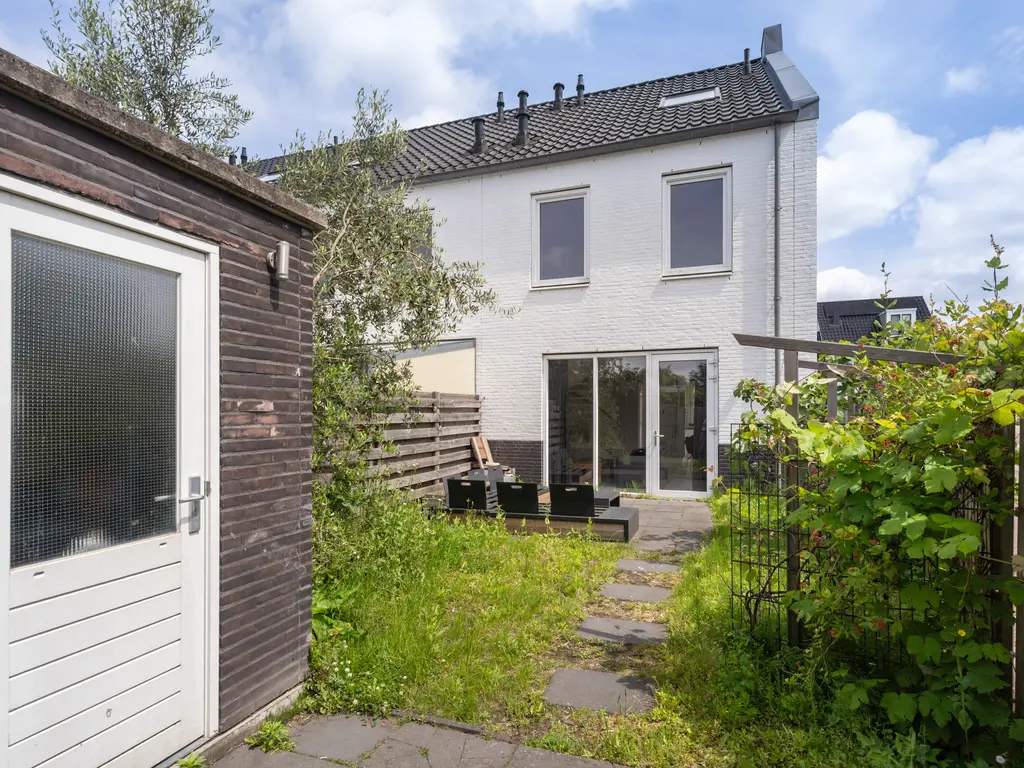Goudvlinderstraat 28, GOUDA
