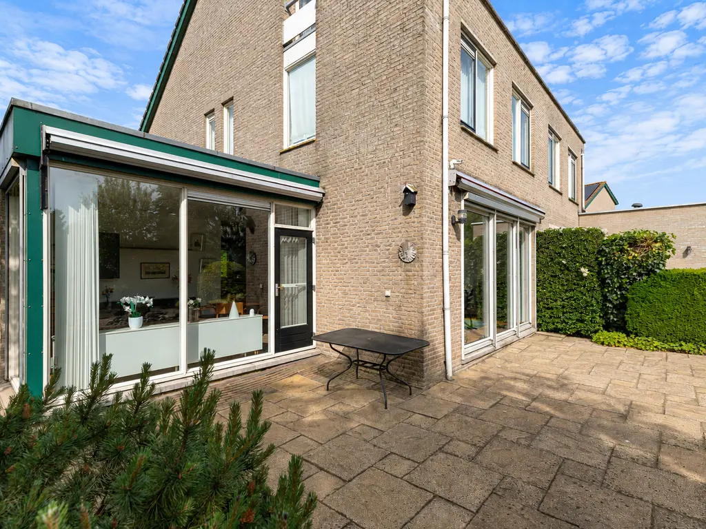 Zuider IJsseldijk 30, GOUDA