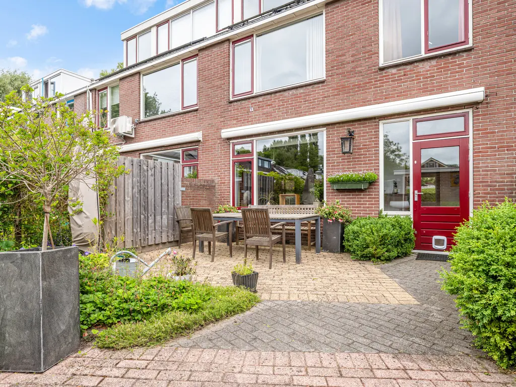 Weerestein 27, GOUDA