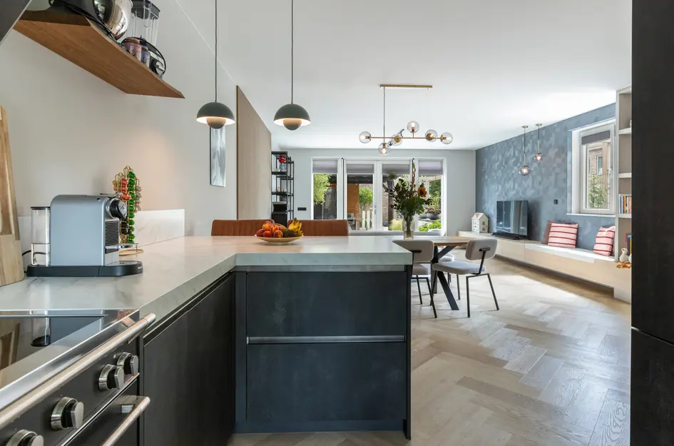 Maria Blomstraat 2