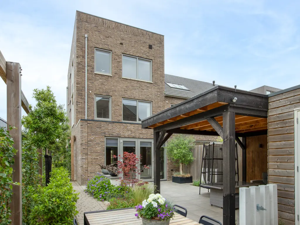 Maria Blomstraat 2, GOUDA