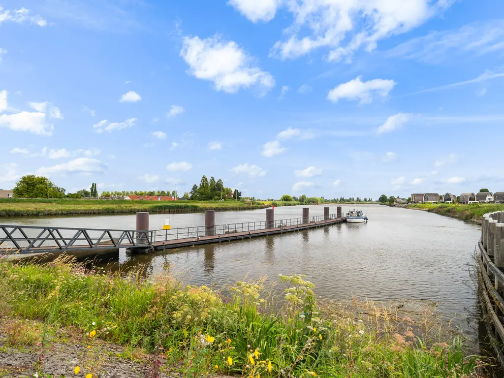 Zellingkade 11, GOUDERAK
