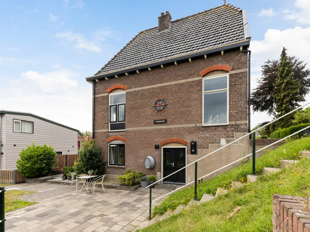 Zuider IJsseldijk 6, GOUDA