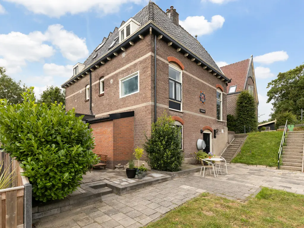 Zuider IJsseldijk 6, GOUDA
