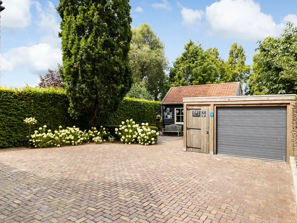 Oost Ringdijk 12, MOORDRECHT