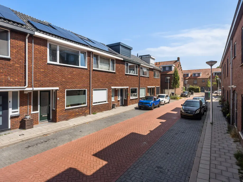Wielewaalstraat 12, GOUDA