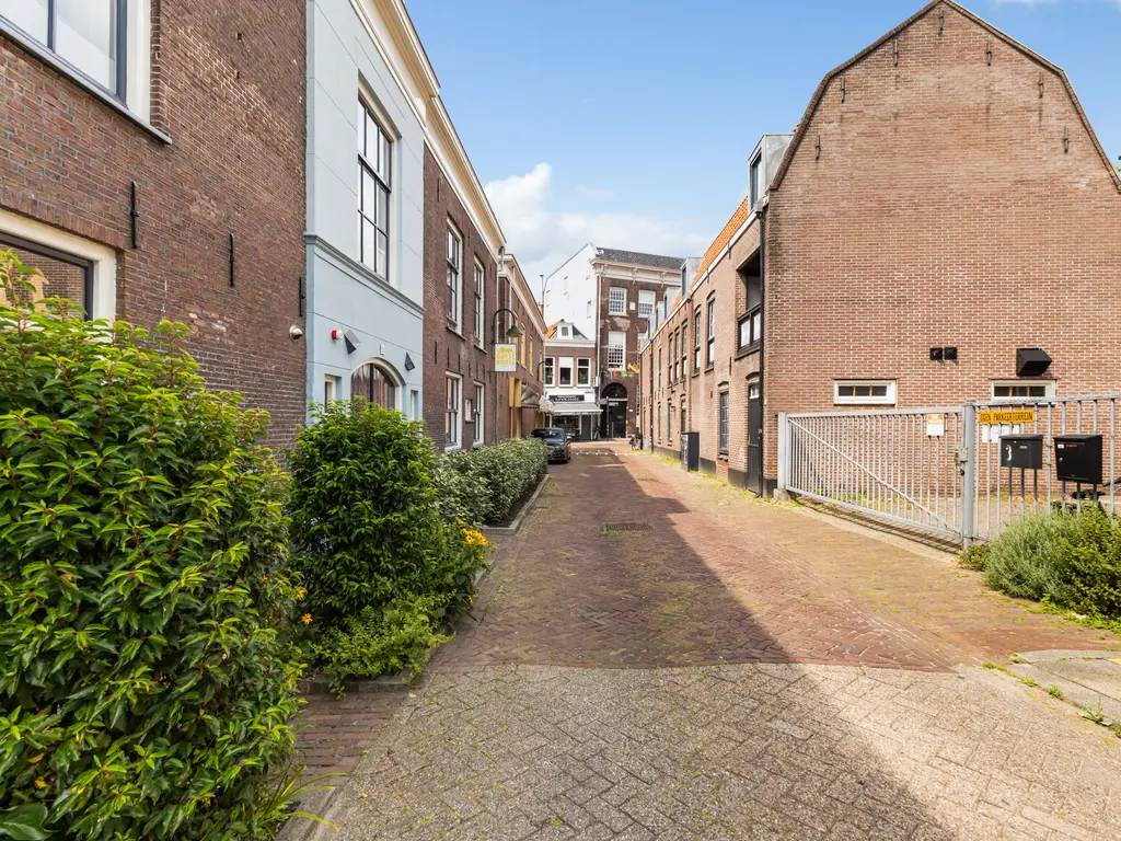 Geuzenstraat 8, GOUDA