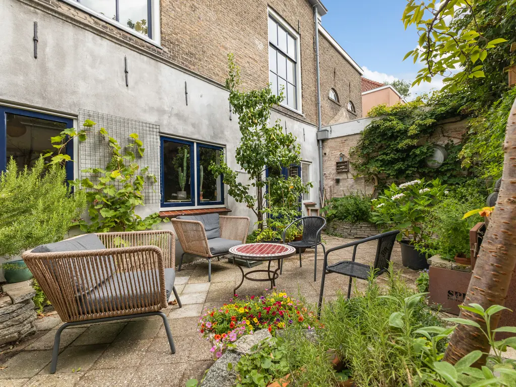 Geuzenstraat 8, GOUDA