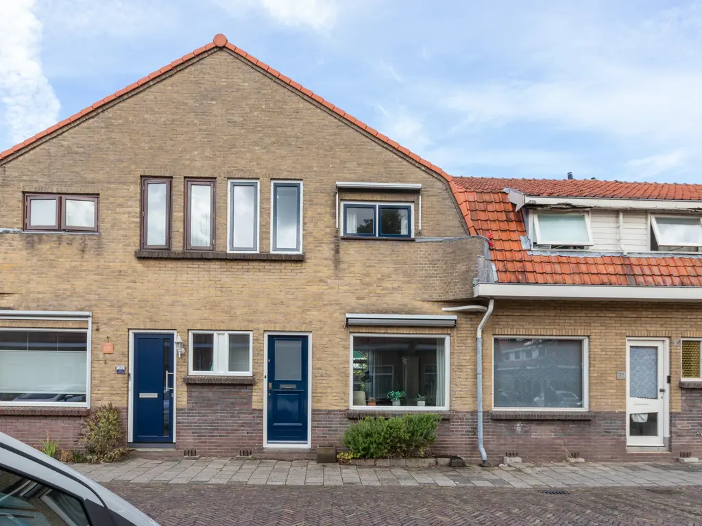 Woudstraat 74, GOUDA
