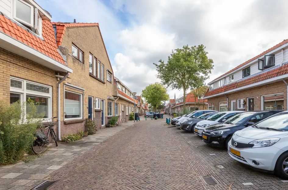 Woudstraat 74
