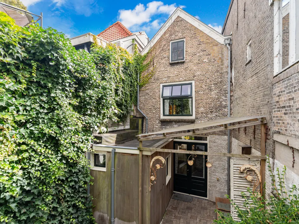 Vijverstraat 10, GOUDA