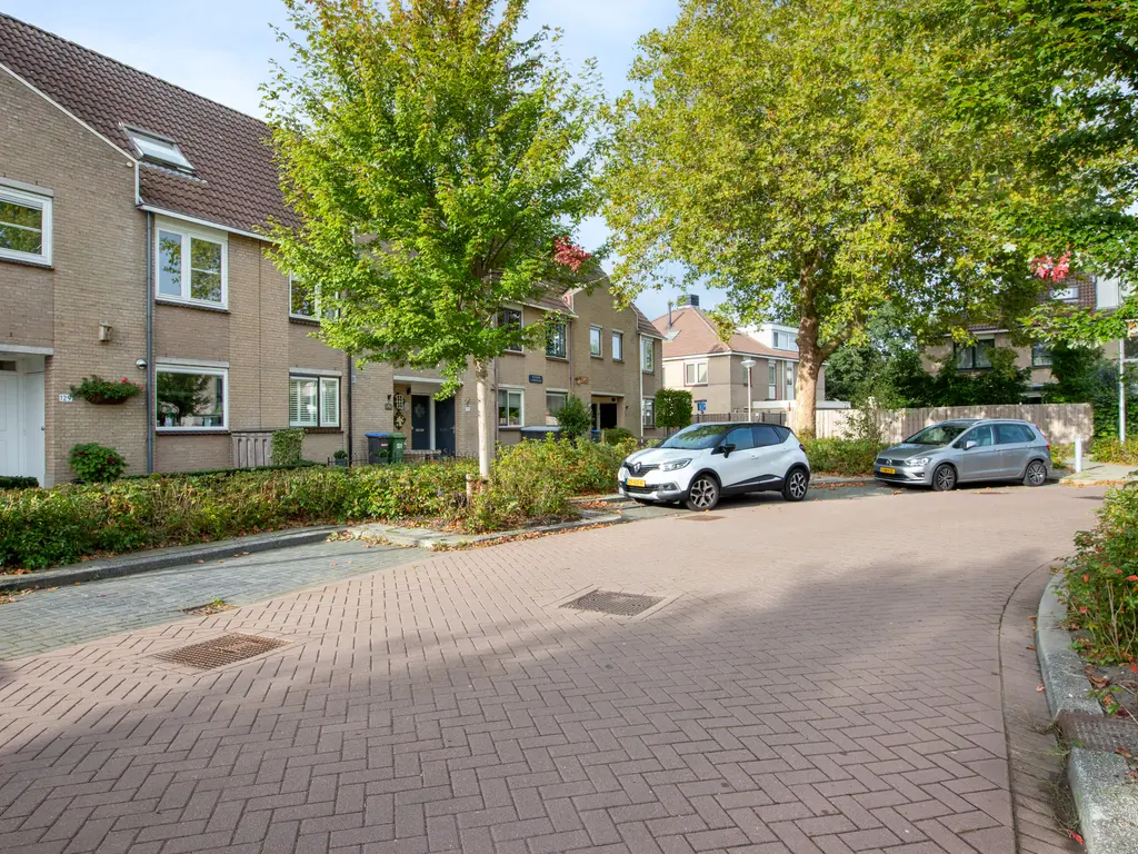 Wilhelmina van Pruisenlaan 133, GOUDA
