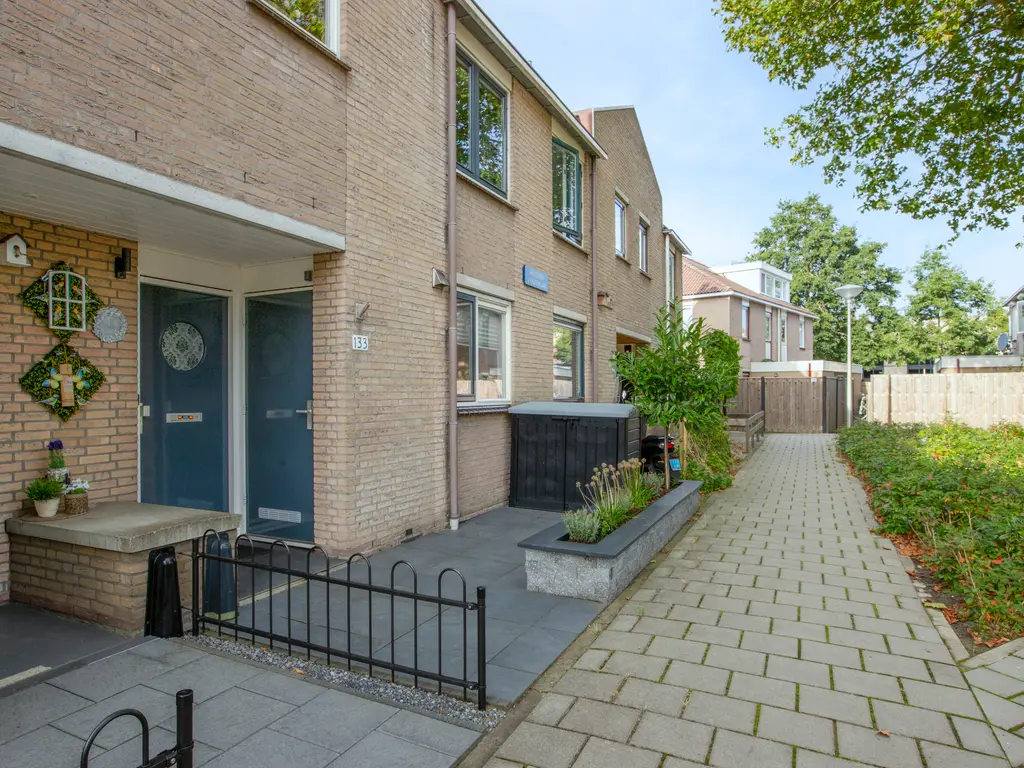 Wilhelmina van Pruisenlaan 133, GOUDA
