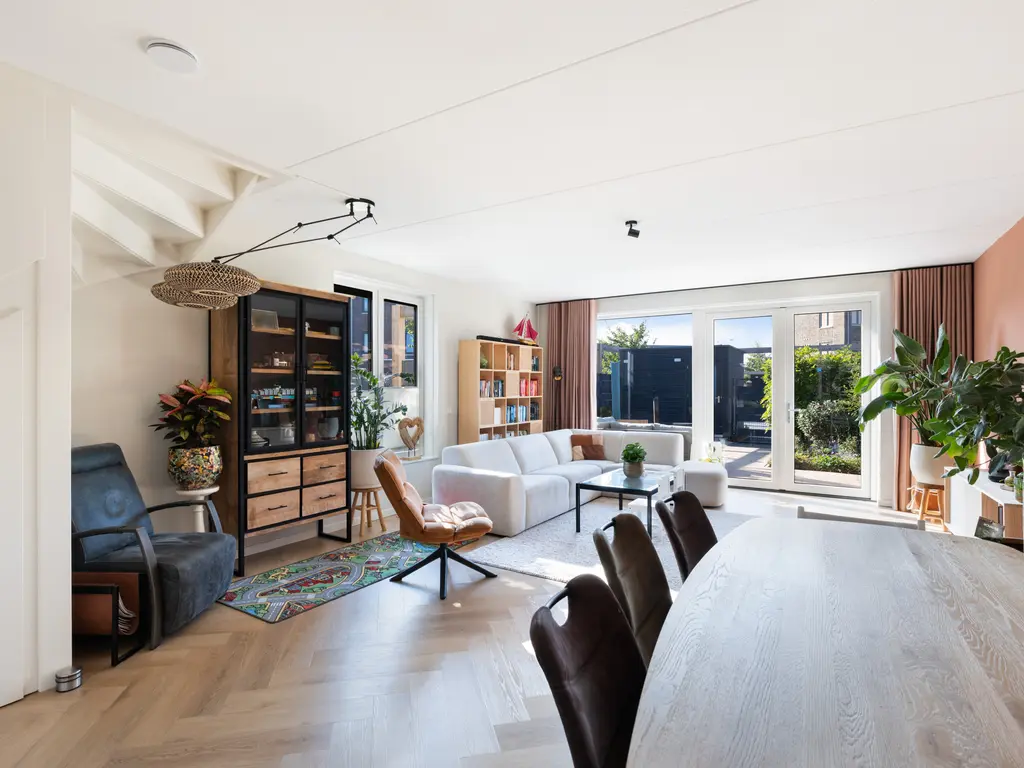Maria Blomstraat 1, GOUDA