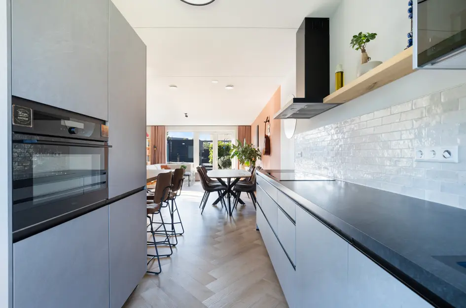 Maria Blomstraat 1