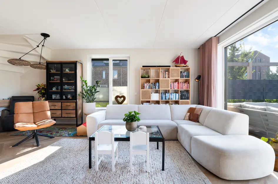 Maria Blomstraat 1