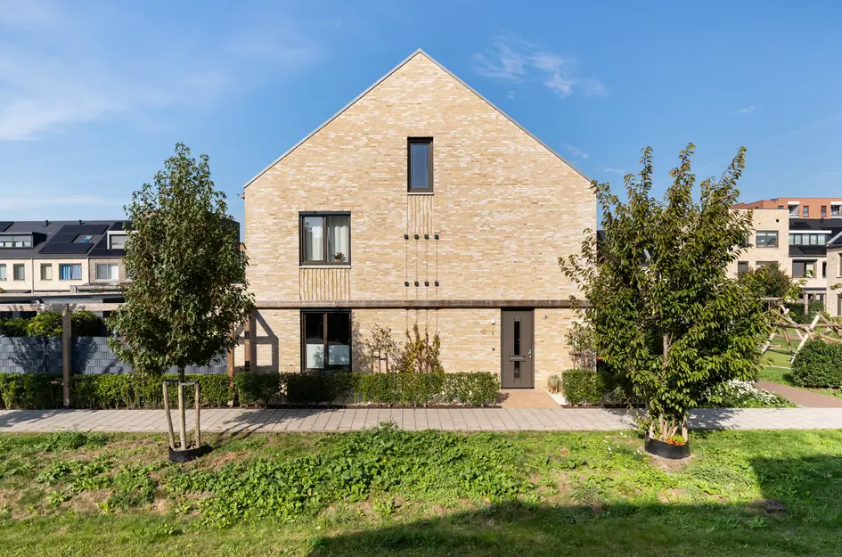Maria Blomstraat 1