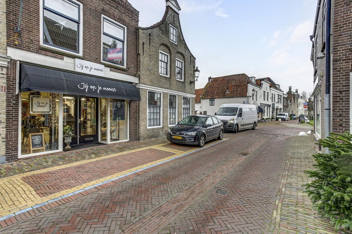 Hoogstraat 106