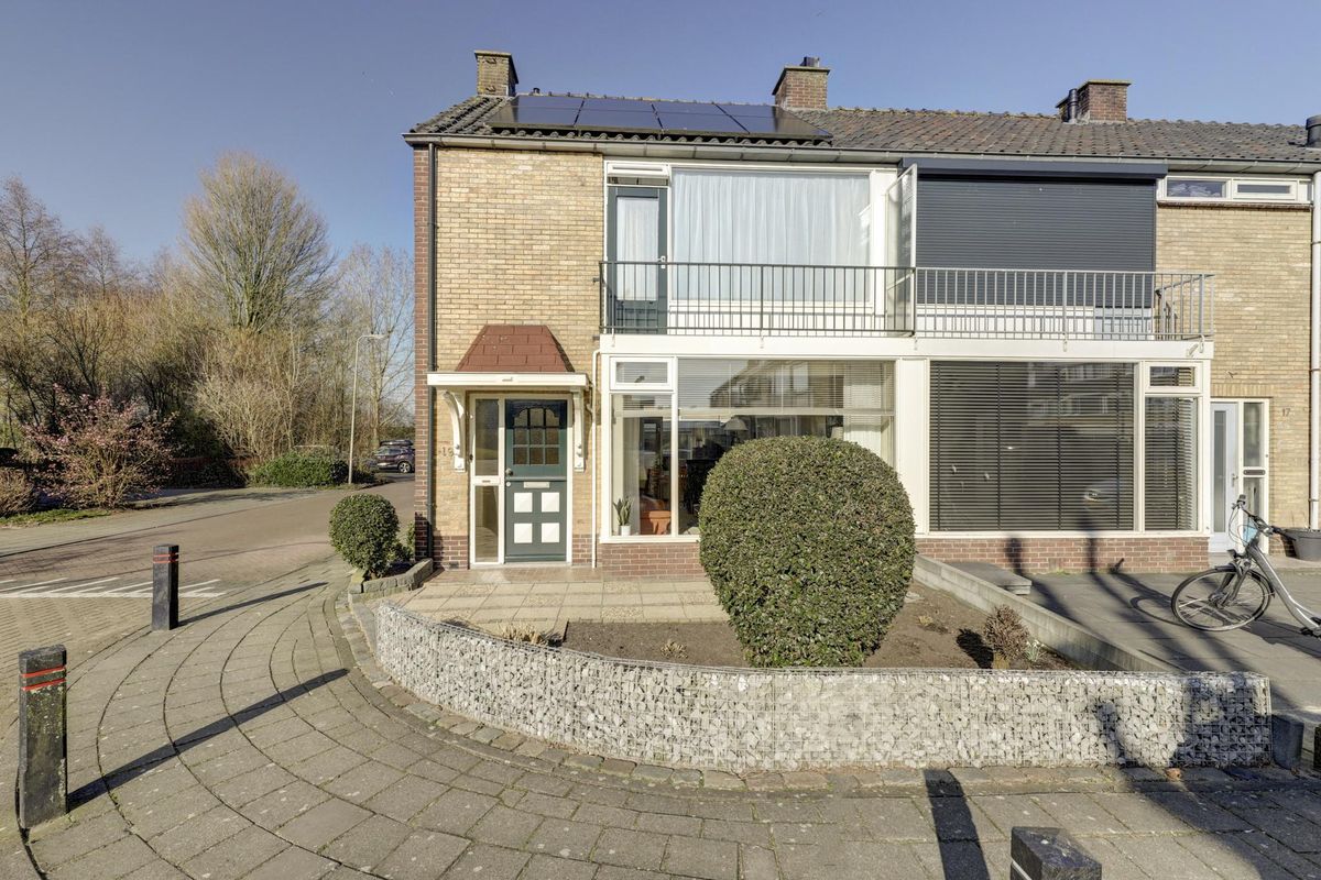 Dronenweg 19