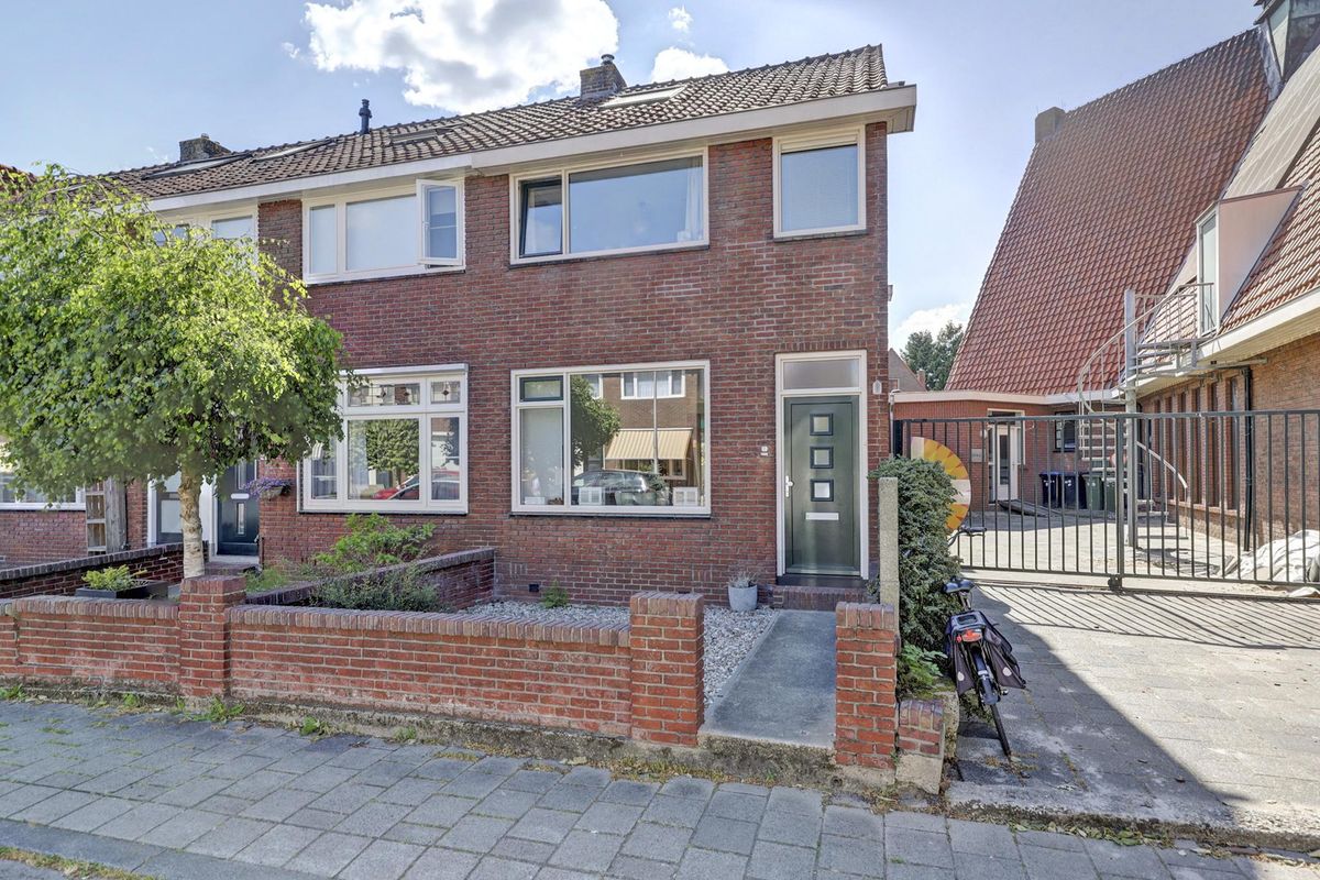 Eerste E.J. Potgieterstraat 35