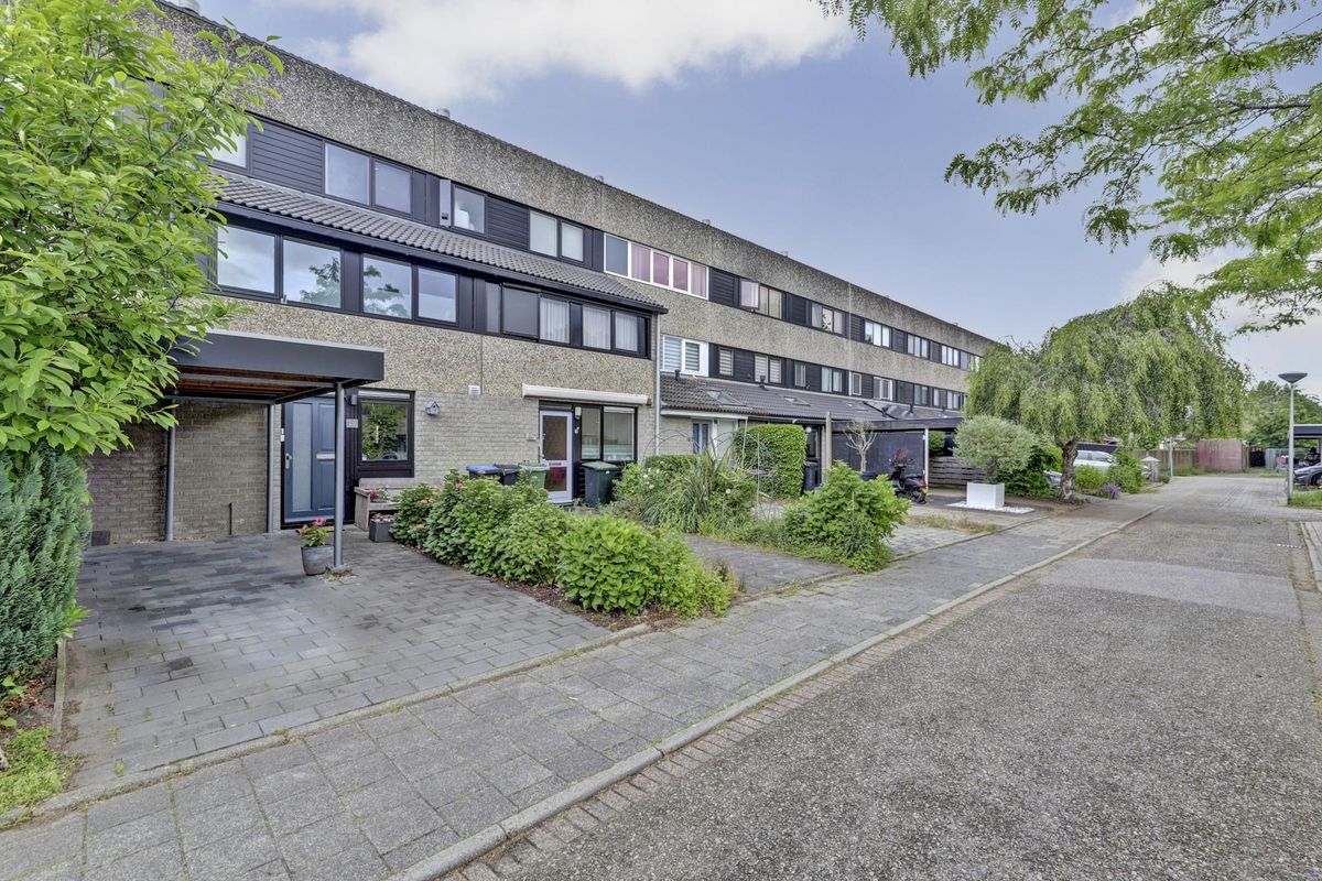Elisabeth Hoeve 20