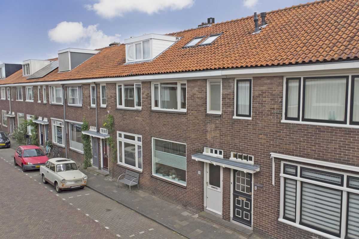 Rhijnvis Feithstraat 10