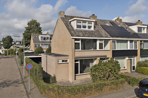 Ambachtsstraat 28