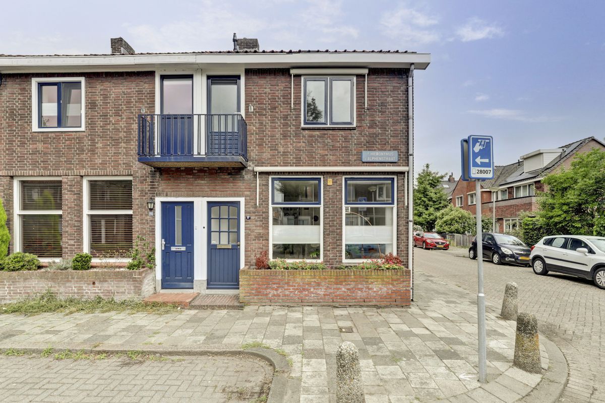 Eerste Hieronymus van Alphenstraat 27