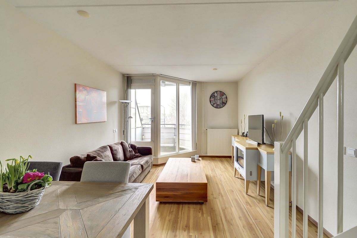 Bodegraafsestraatweg 1 203