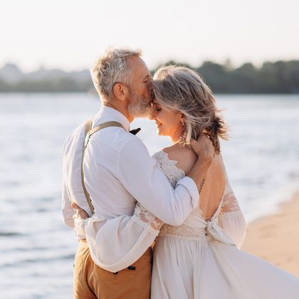 Hertrouwen op latere leeftijd: welke jurk kiest u?