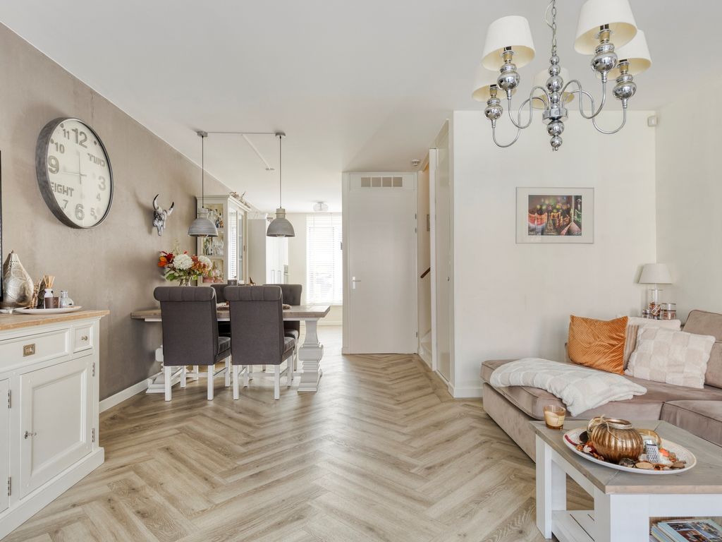 Menkemastraat 55, Den Haag