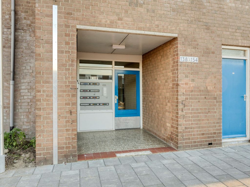 Ringspoor 142, Capelle aan den IJssel