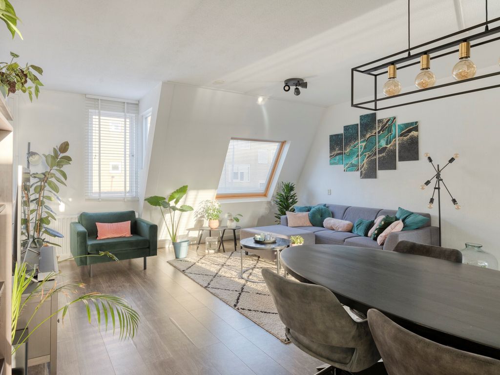 Ringspoor 142, Capelle aan den IJssel