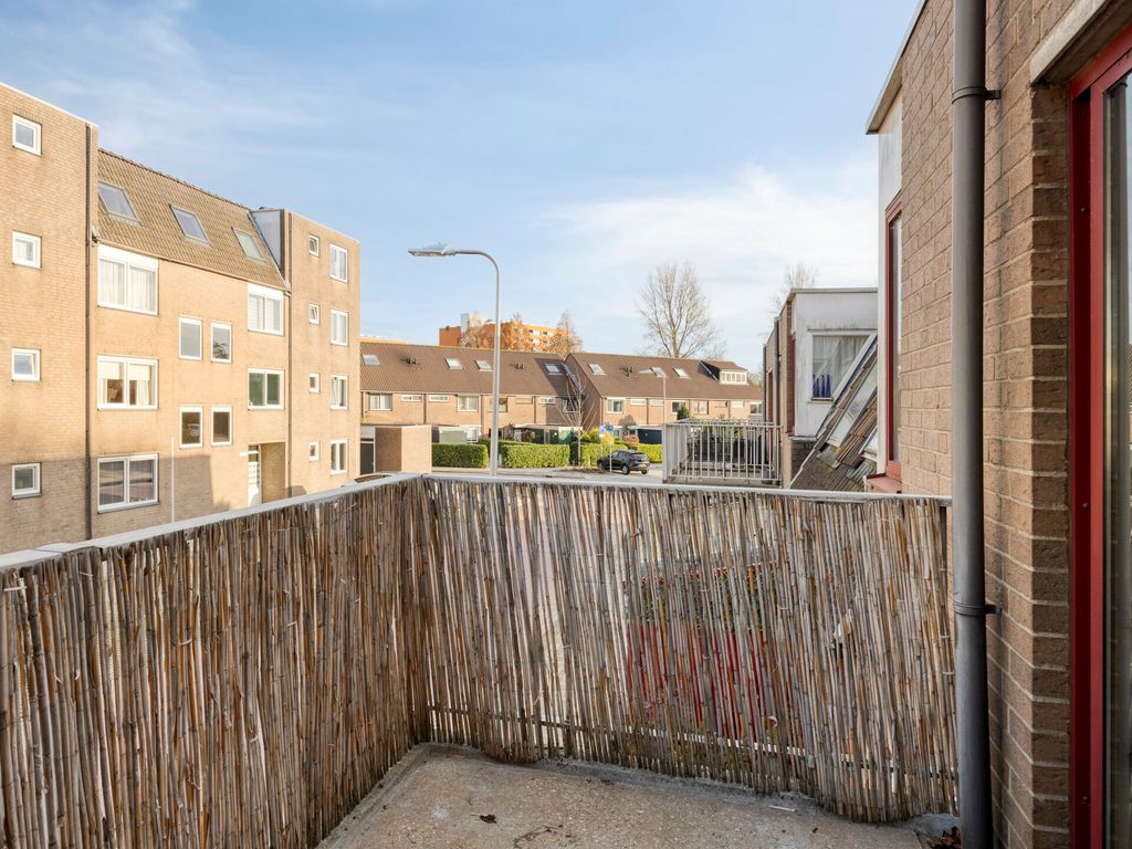 Ringspoor 142, Capelle aan den IJssel