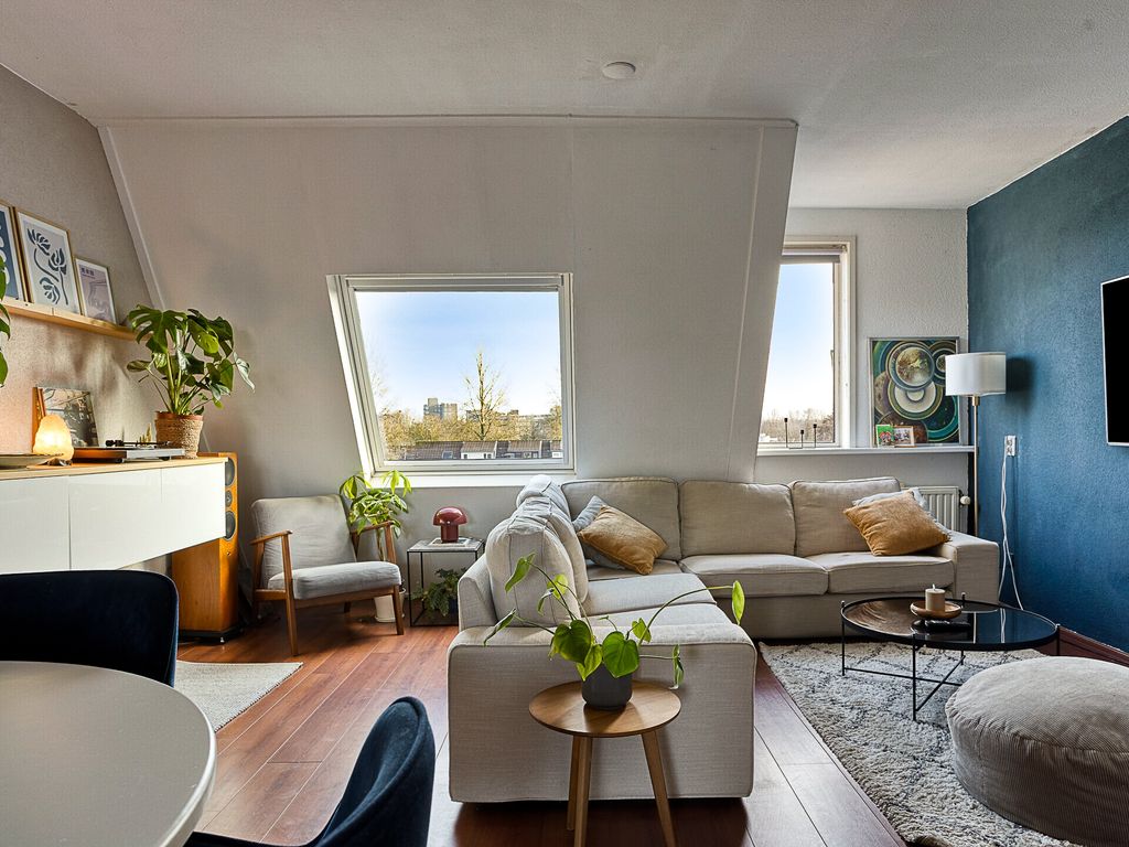 Ringspoor 130, Capelle aan den IJssel