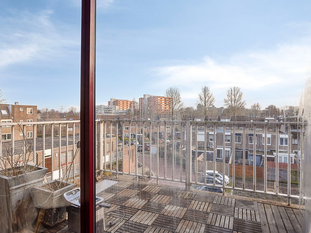 Ringspoor 130, Capelle aan den IJssel