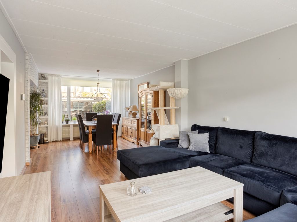 Heidekruid 25, Rotterdam