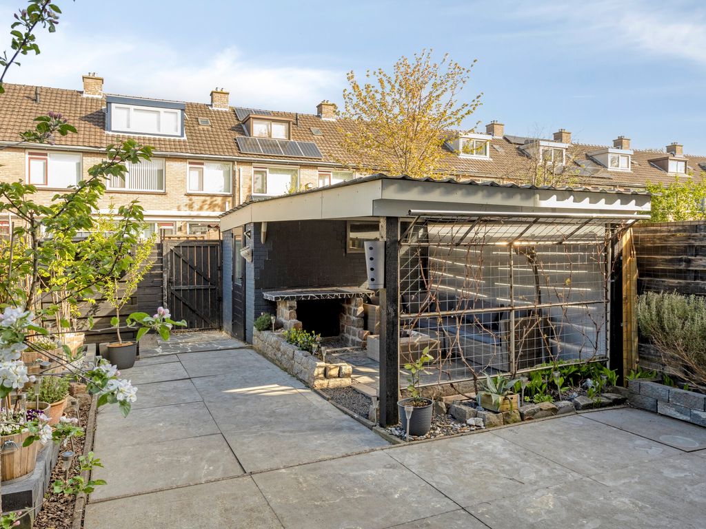 Heidekruid 25, Rotterdam