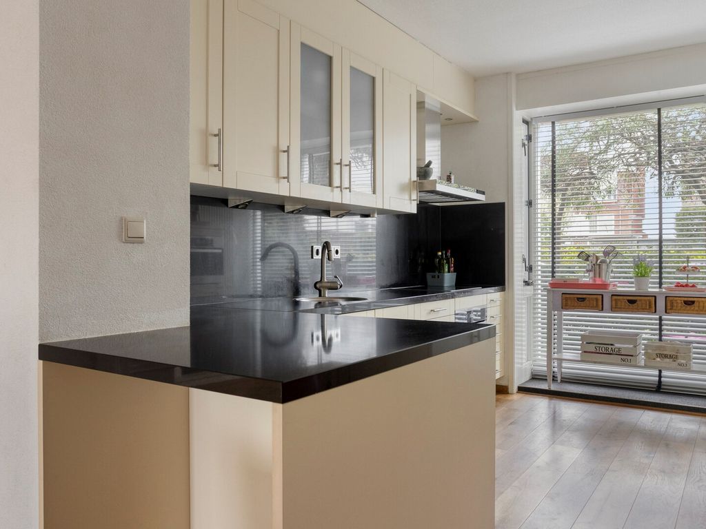 Rhodoshof 3, Rotterdam