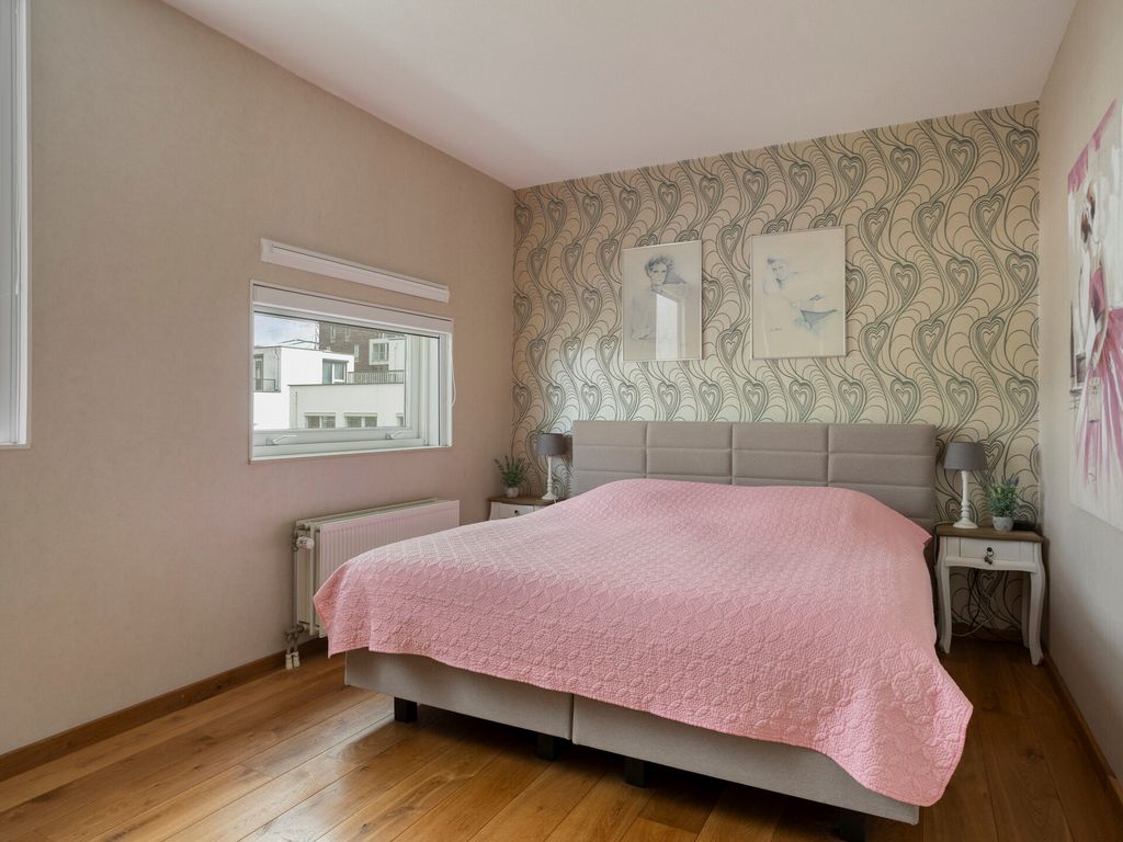 Rhodoshof 3, Rotterdam