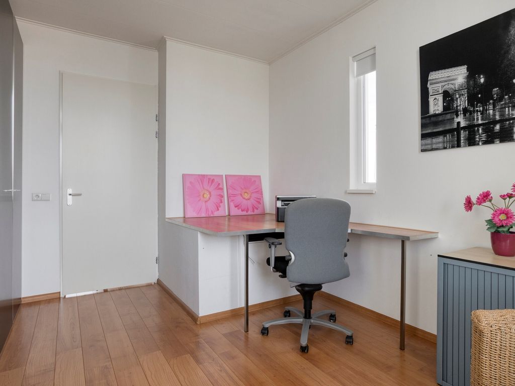 Rhodoshof 3, Rotterdam