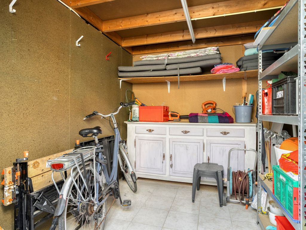 Rhodoshof 3, Rotterdam