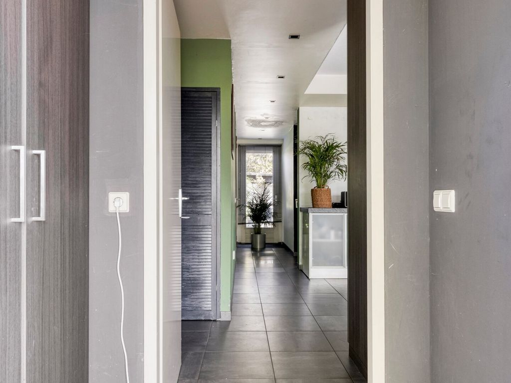 Laan van Avant-Garde 234, Rotterdam