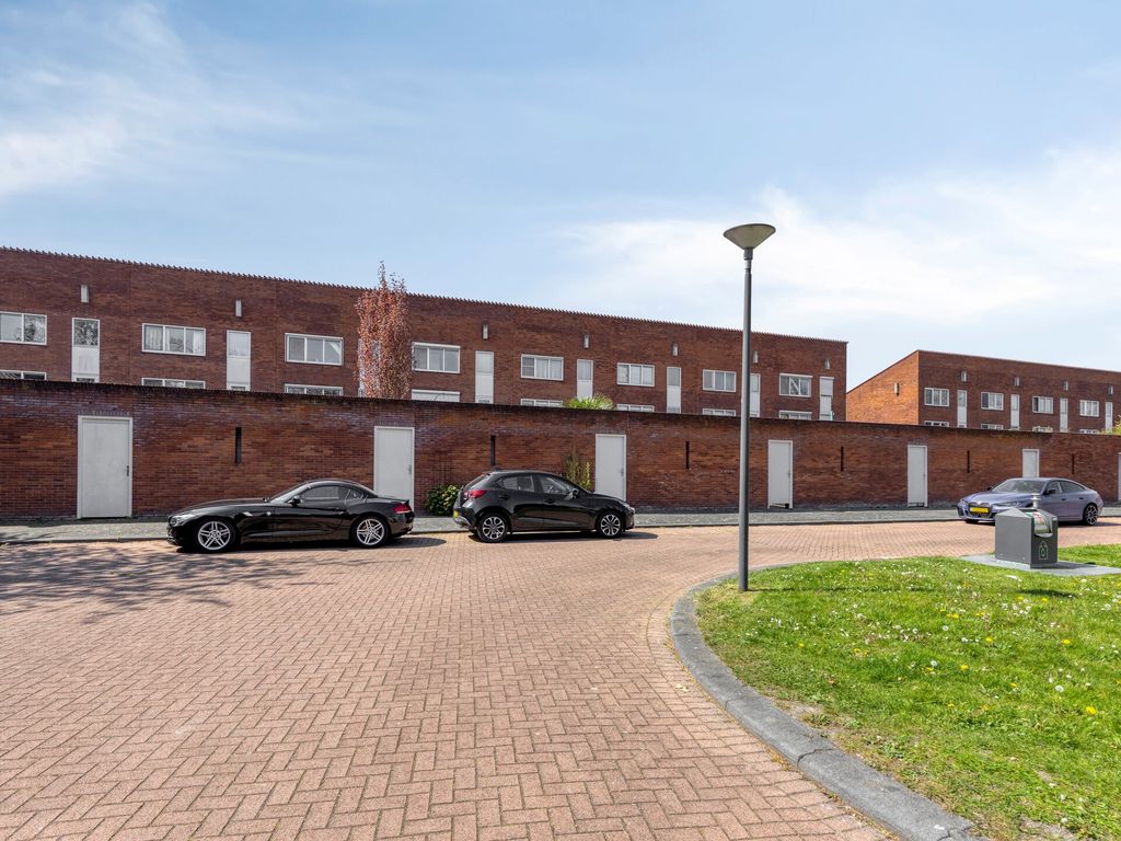 Laan van Avant-Garde 234, Rotterdam