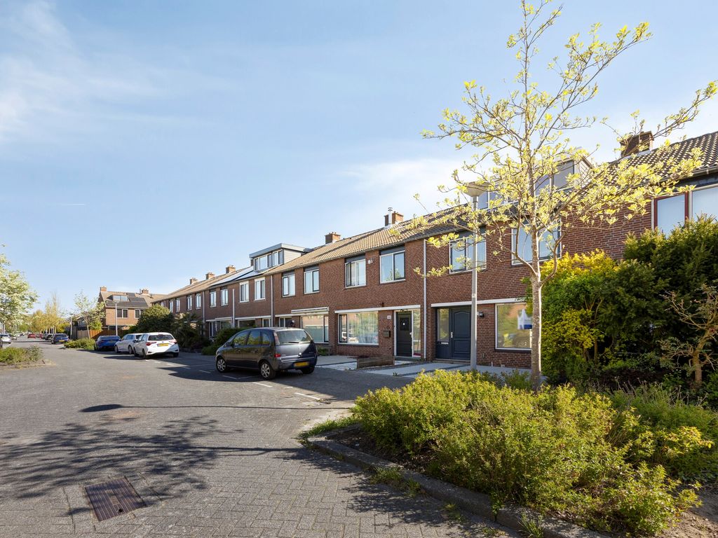 Dennekruid 212, Rotterdam