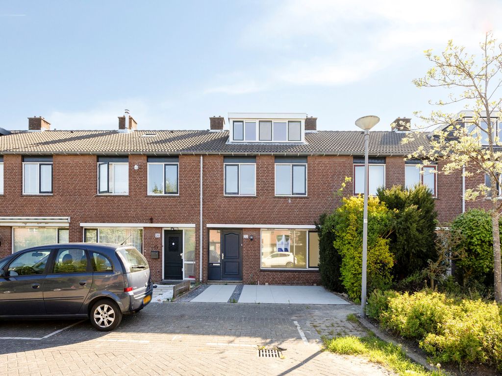 Dennekruid 212, Rotterdam