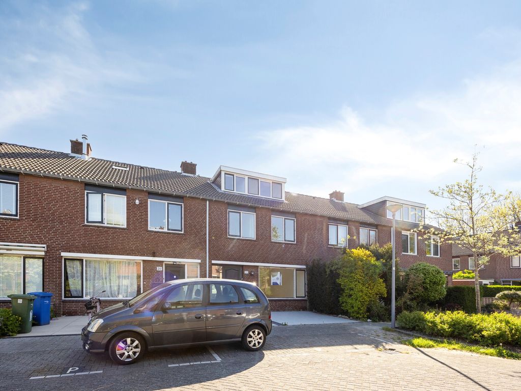 Dennekruid 212, Rotterdam