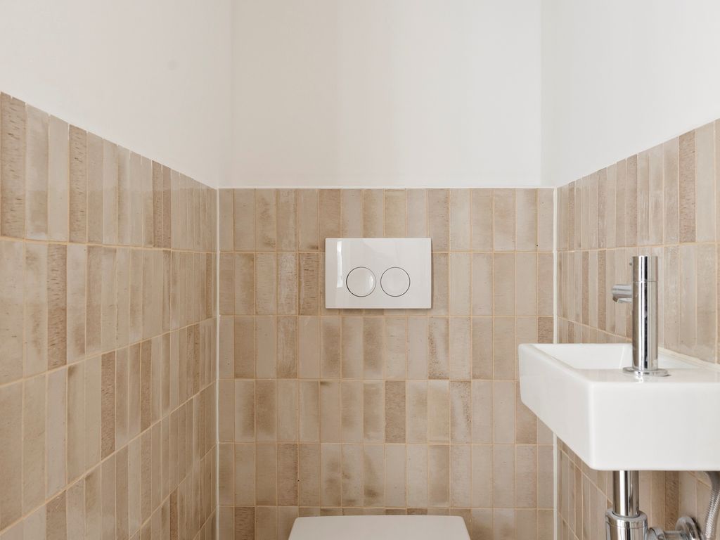 Dennekruid 212, Rotterdam