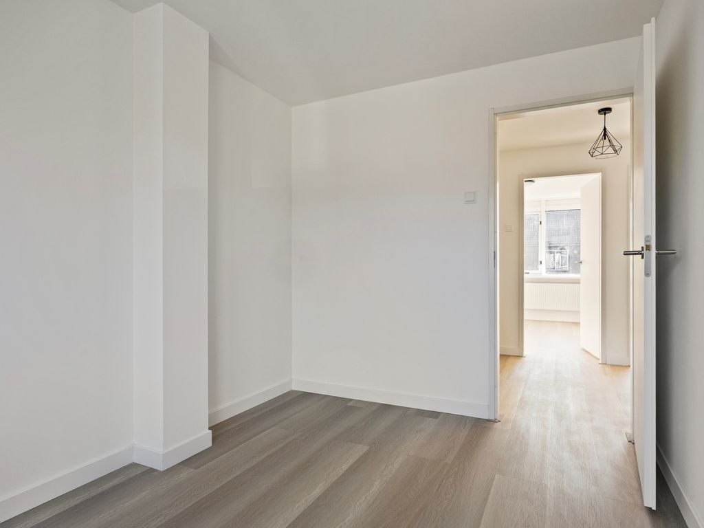 Dennekruid 212, Rotterdam